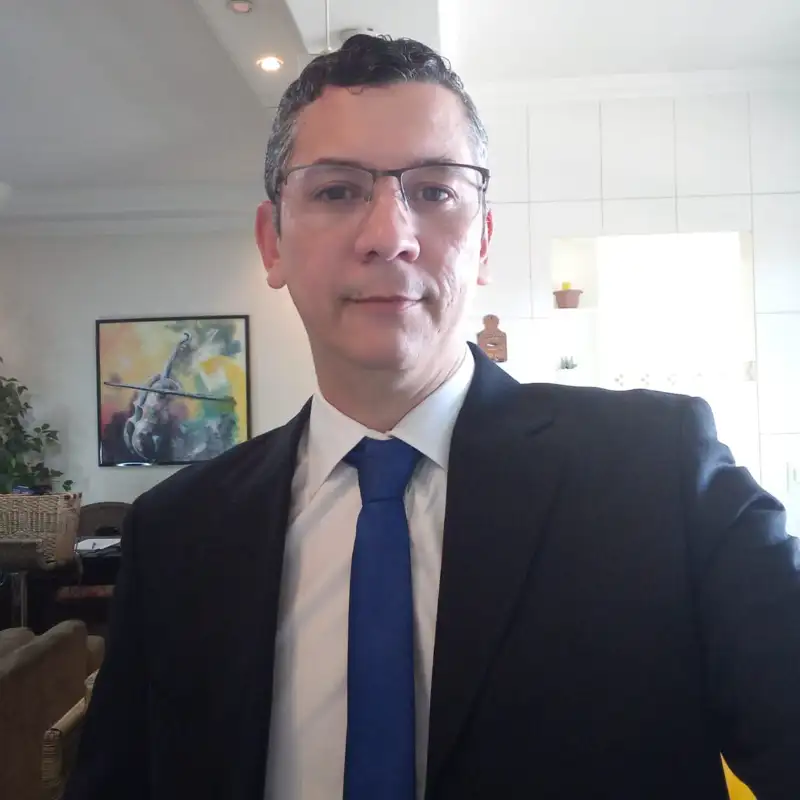 Cloudis Costa - Contador especialista em contabilidade para médicos